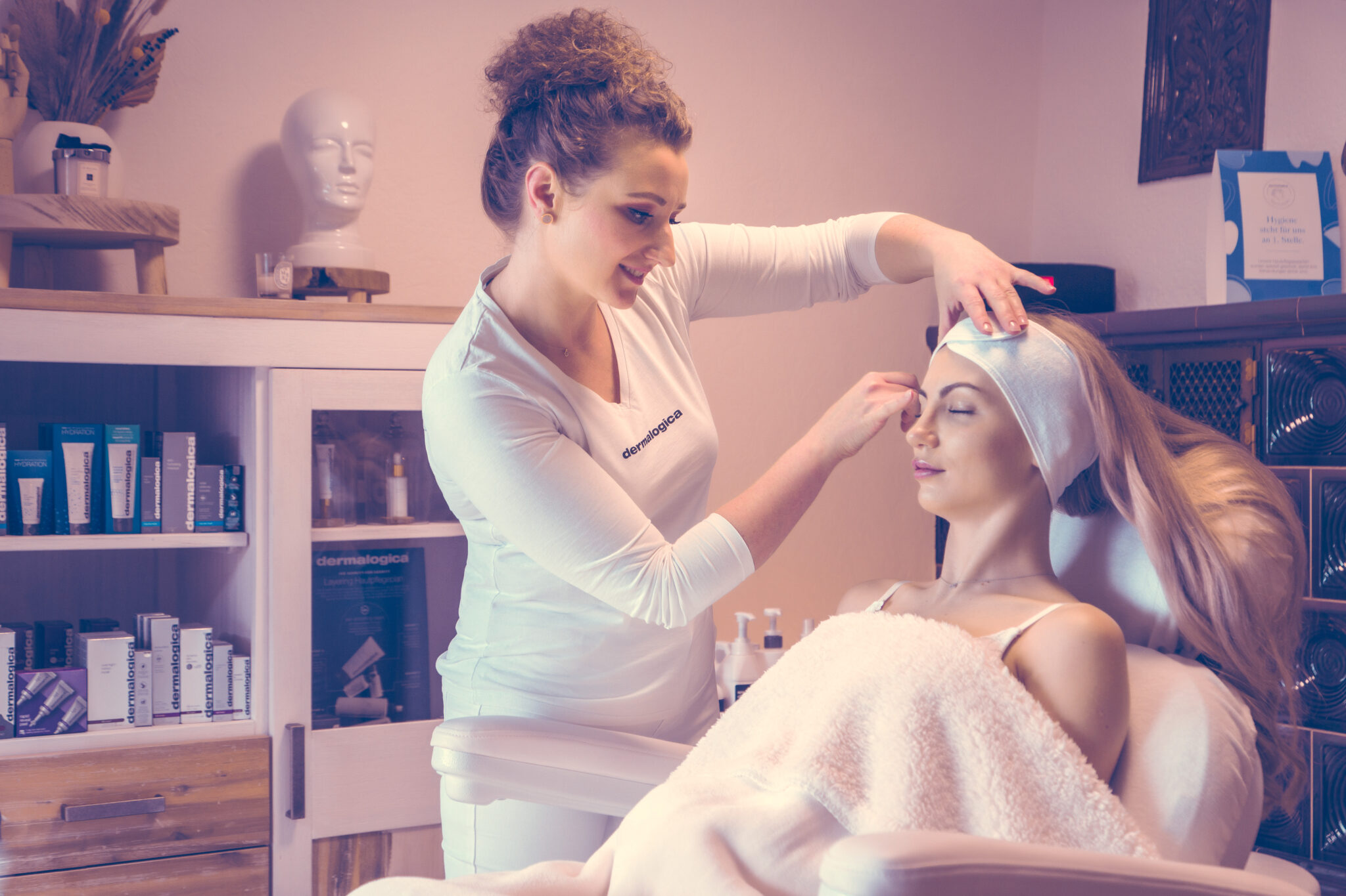 Ultimativ-Kosmetik - Deine Kosmetikerin in Achim, Verden und Umgebung Ultimativ-Kosmetik - Deine Kosmetikerin in Achim, Verden und Umgebung